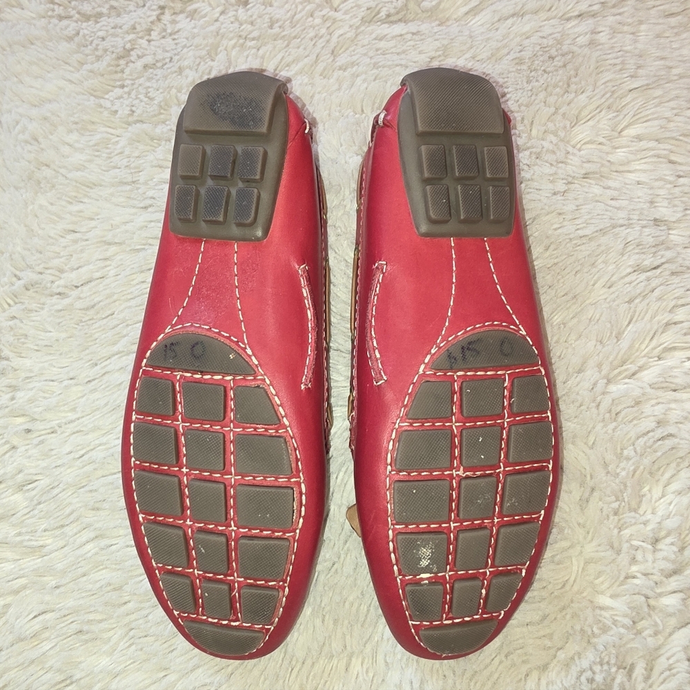 Clarks Artisan Loafers size 5.5 red leather Moccasin Slip On - Picture 5 of 7